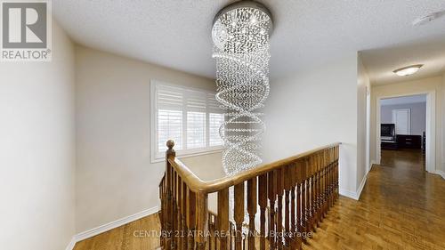 881 Knotty Pine Grove, Mississauga, ON - Indoor Photo Showing Other Room