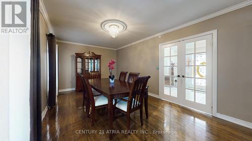 881 Knotty Pine Grove, Mississauga, ON - Indoor Photo Showing Dining Room