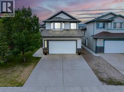 176 Maple Leaf Lane  Fort Mcmurray, AB T9K 0G7