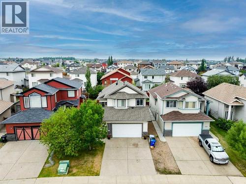 176 Maple Leaf Lane, Fort Mcmurray, AB - Outdoor With Facade