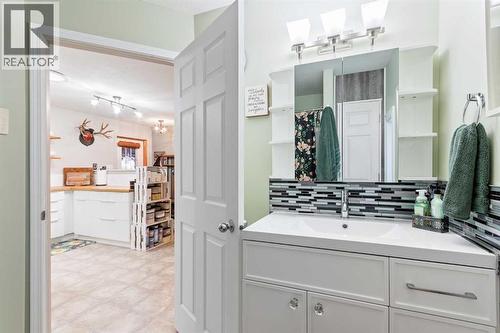 1013 Osprey Drive, Livelong, SK - Indoor Photo Showing Bathroom