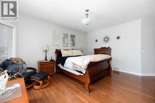 237 Trillium Road, Fort Mcmurray, AB - Indoor Photo Showing Bedroom
