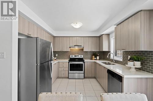 2609 Deputy Minister Path, Oshawa, ON - Indoor Photo Showing Kitchen With Stainless Steel Kitchen With Double Sink