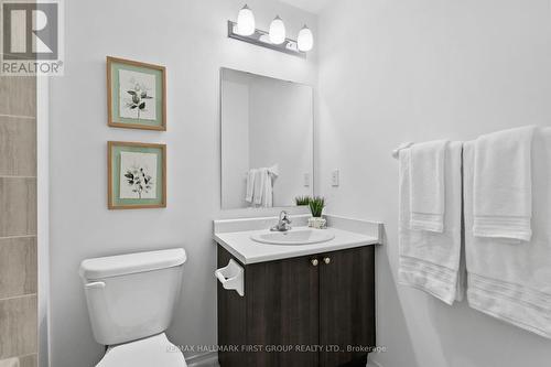 2609 Deputy Minister Path, Oshawa, ON - Indoor Photo Showing Bathroom