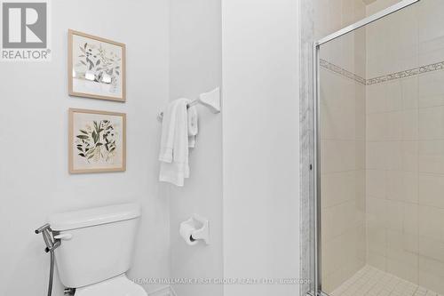 2609 Deputy Minister Path, Oshawa, ON - Indoor Photo Showing Bathroom