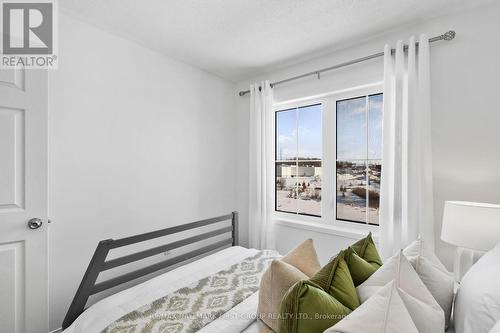 2609 Deputy Minister Path, Oshawa, ON - Indoor Photo Showing Bedroom
