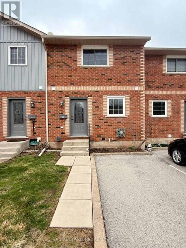 20 - 110 SILVAN DRIVE  Welland (N. Welland), ON L3C 6Z5