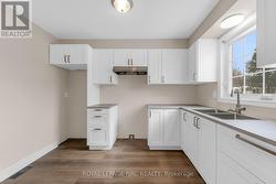 New kitchen with soft close cabintry - 