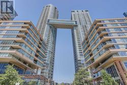 3912 - 15 ICEBOAT TERRACE  Toronto, ON M5V 4A5