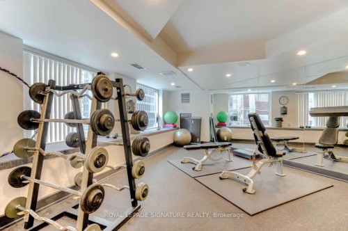 1702-33 University Avenue, Toronto, ON - Indoor Photo Showing Gym Room
