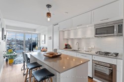 601-205 Manning Avenue  Toronto, ON M6J 0E2