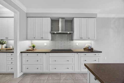 44 Cameron Street, Springwater, ON - Indoor Photo Showing Kitchen