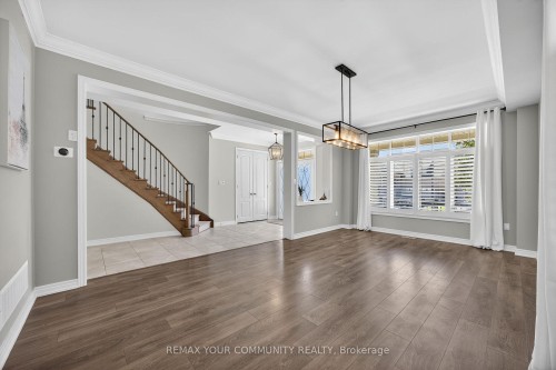 44 Cameron Street, Springwater, ON - Indoor Photo Showing Other Room