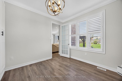 44 Cameron Street, Springwater, ON - Indoor Photo Showing Other Room