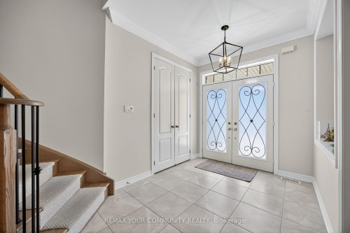 44 Cameron Street, Springwater, ON - Indoor Photo Showing Other Room