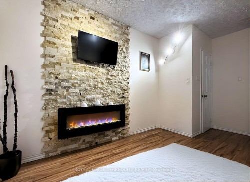 1704 Oberon Crescent, Mississauga, ON 