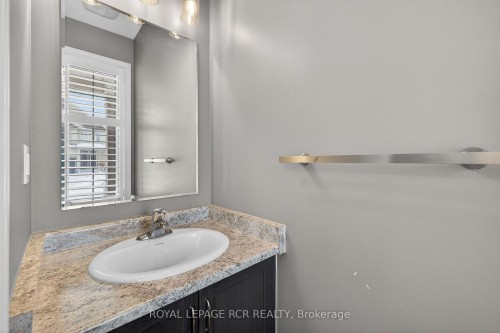 82 Lampkin Street, Georgina, ON - Indoor Photo Showing Bathroom