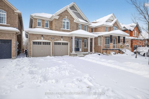 82 Lampkin Street, Georgina, ON - Outdoor With Deck Patio Veranda With Facade