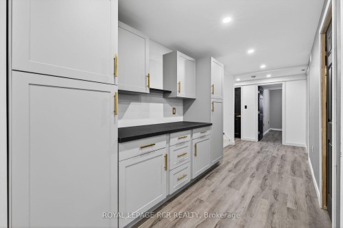 82 Lampkin Street, Georgina, ON - Indoor