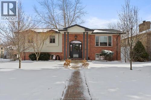 405 STATE STREET  Lasalle, ON N9J 3G1