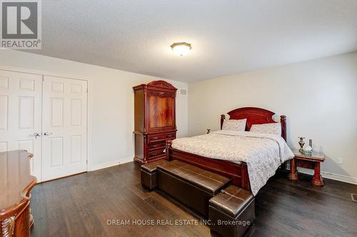 353 Michener Place, Milton, ON - Indoor Photo Showing Bedroom