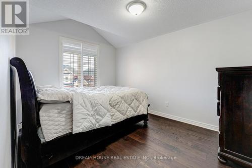 353 Michener Place, Milton, ON - Indoor Photo Showing Bedroom