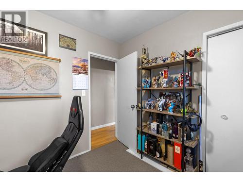 1231 Kelglen Crescent, Kelowna, BC - Indoor