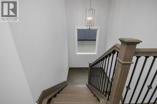 49 Belleview Drive, Kingsville, ON - Indoor Photo Showing Other Room