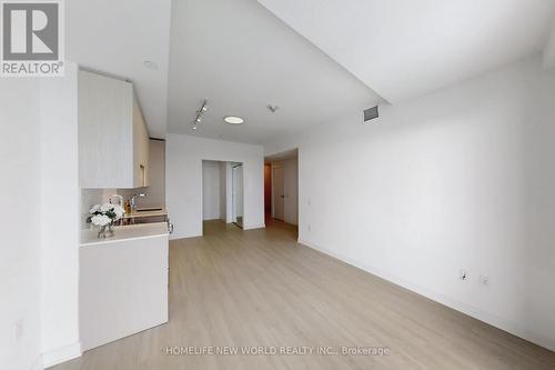 2807 - 3883 Quartz Road, Mississauga, ON - Indoor Photo Showing Other Room