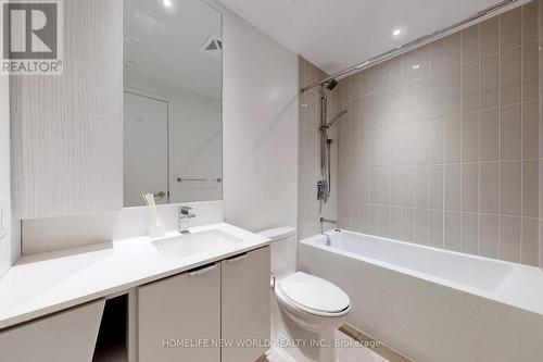 2807 - 3883 Quartz Road, Mississauga, ON - Indoor Photo Showing Bathroom