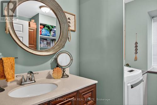 2648 Dummer-Asphodel Road, Douro-Dummer, ON - Indoor Photo Showing Bathroom