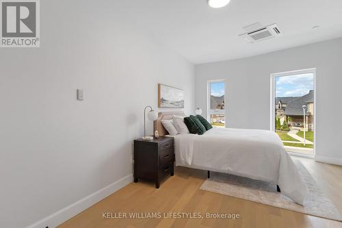 B117 - 2082 Lumen Drive, London South (South A), ON - Indoor Photo Showing Bedroom