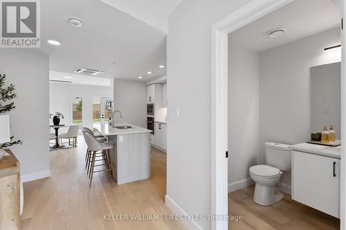 B117 - 2082 Lumen Drive, London South (South A), ON - Indoor Photo Showing Bathroom