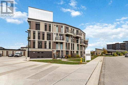 B117 - 2082 Lumen Drive, London South (South A), ON - Outdoor With Facade