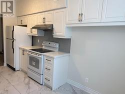 102 - 35 EMPRESS AVENUE  Toronto, ON M2N 6T3