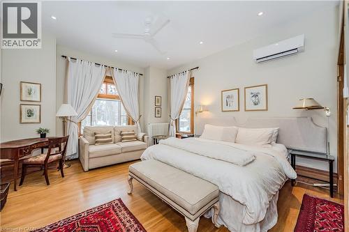 80 London Rd W Road, Guelph, ON - Indoor Photo Showing Bedroom