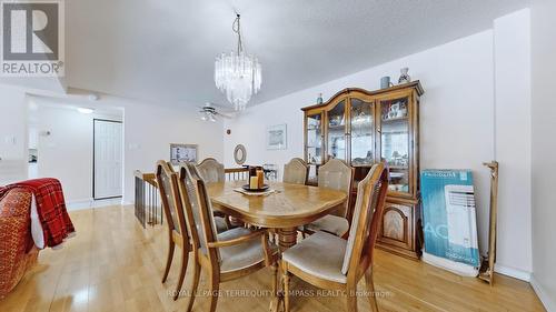 8 - 530 Falgarwood Drive, Oakville, ON - Indoor Photo Showing Dining Room