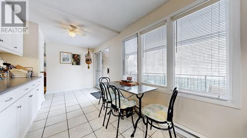 8 - 530 Falgarwood Drive, Oakville, ON - Indoor Photo Showing Dining Room