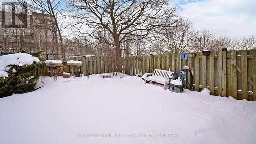 8 - 530 Falgarwood Drive, Oakville, ON - Outdoor