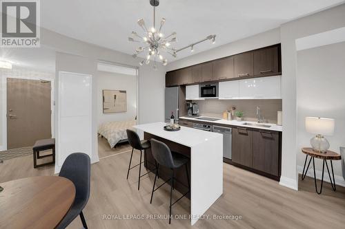 623 - 4800 Highway 7 Road, Vaughan, ON - Indoor