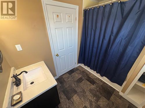 17 Lundberg Avenue, Buchans, NL - Indoor