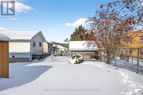 2114 Easthill Drive, Peterborough (Ashburnham Ward 4), ON - Outdoor