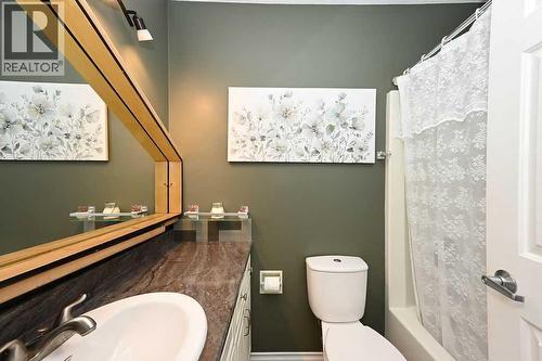 2814 45 Avenue, Athabasca, AB - Indoor Photo Showing Bathroom