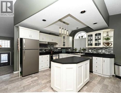 2814 45 Avenue, Athabasca, AB - Indoor Photo Showing Kitchen