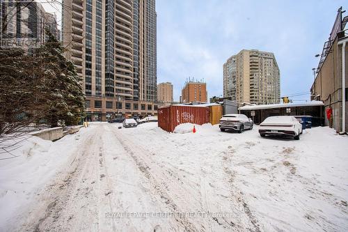 5439 Yonge Street, Toronto, ON 