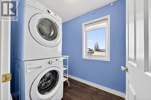 15209 Prestwick Boulevard Se, Calgary, AB - Indoor Photo Showing Laundry Room