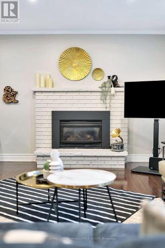 97 Roseland Drive, Quinte West (Murray Ward), ON - Indoor Photo Showing Living Room With Fireplace