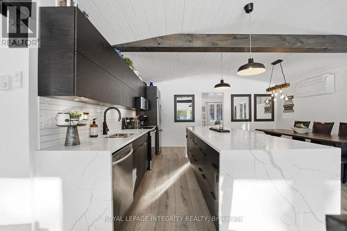 29 O4 Road, Rideau Lakes, ON - Indoor Photo Showing Kitchen With Double Sink With Upgraded Kitchen