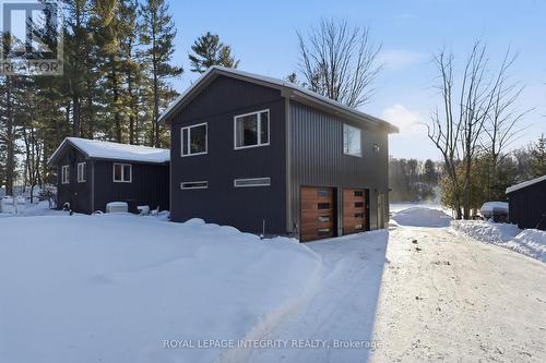 29 O4 Road, Rideau Lakes, ON - Outdoor