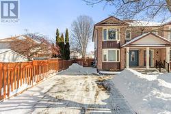 815 BUTTONBUSH COURT  Oshawa (Pinecrest), ON L1K 2H9